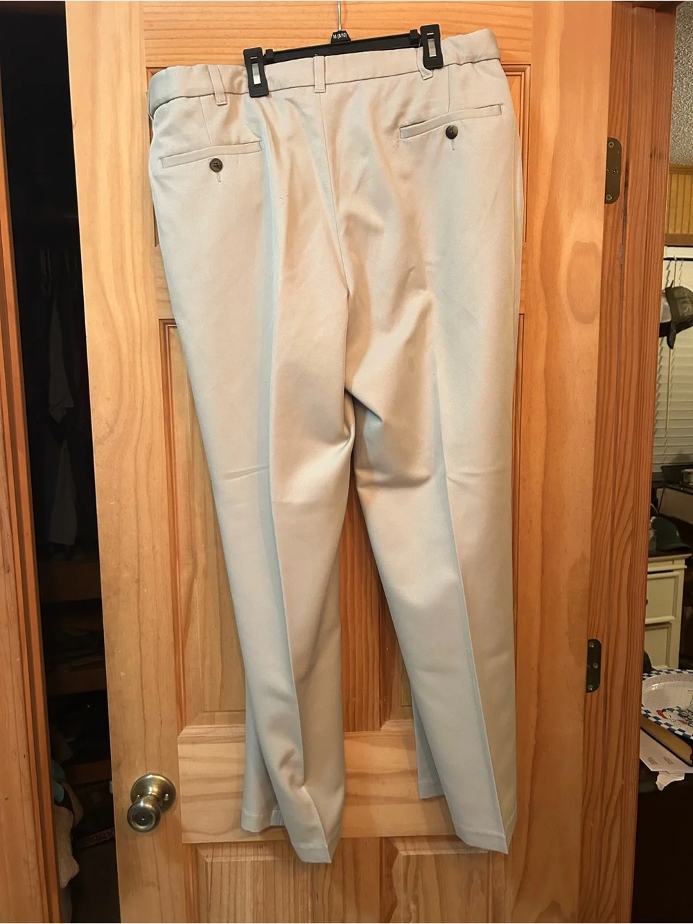 Haggar Men's Pleated Dress Pants in Light Khaki